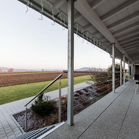 Cafe & Wein Gaestehaus Kurz ไฮล์บรอนน์ ภายนอก รูปภาพ
